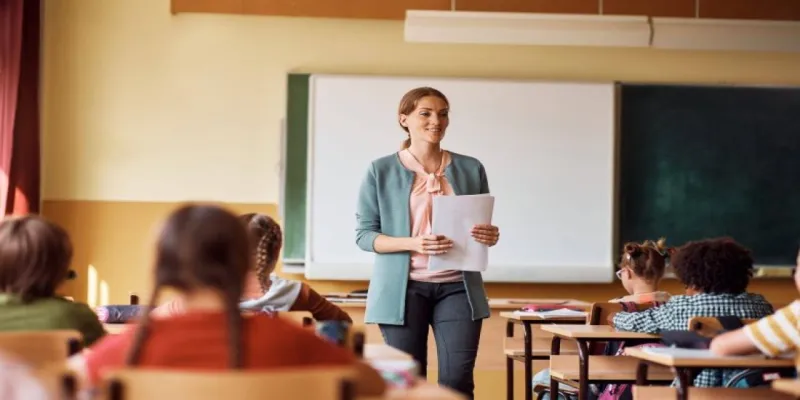 2026 Programında Sürpriz Karar: Sınıf Öğretmenlerine Zorunlu Eğitim Geliyo