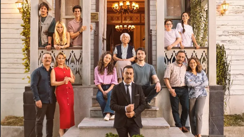 3 aile, 1 çatı, bol kahkaha: 'Aile Saadeti' çok konuşulacak!