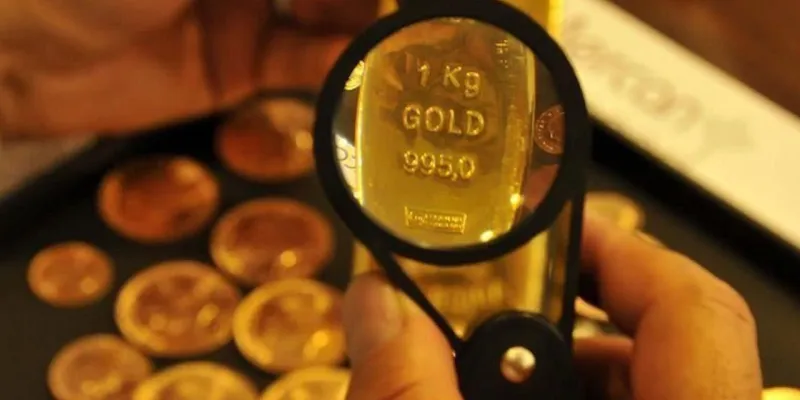 Altın Fiyatları Rekor Kırdı! Ons Altın 4000 Doları Görecek mi?