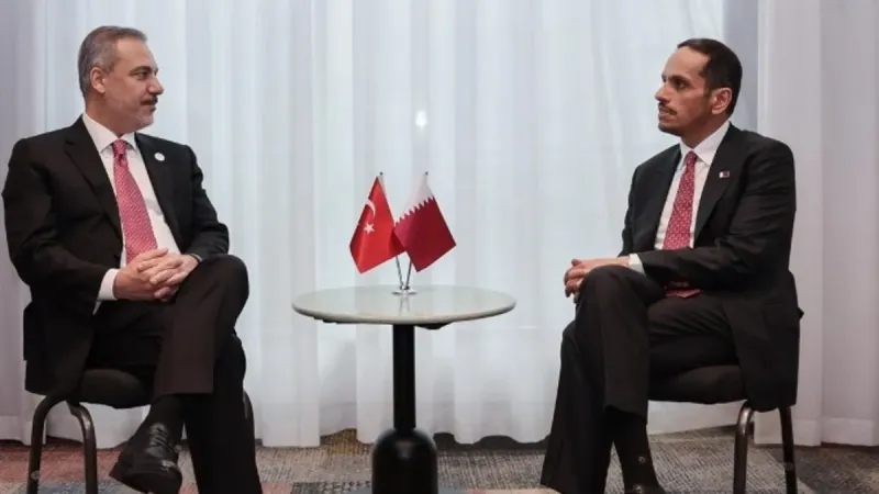 Bakan Fidan'dan diplomasi trafiği! Katar Başbakanı Al Sani ile telefonda görüştü