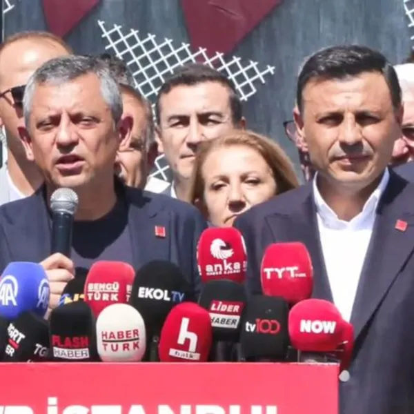 CHP İstanbul İl Kongresi için 'durdurma' talebi