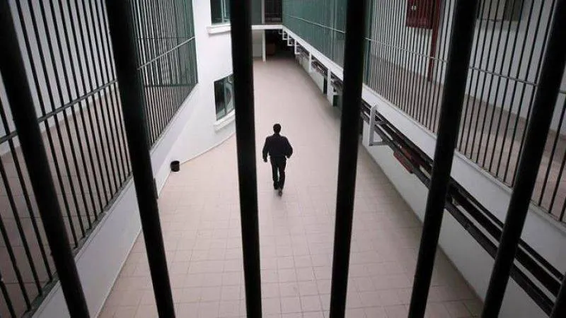 CHP'li Alp'ten Adalet Bakanı Tunç'a: Cezaevlerinde kaç kişi açlık grevinde?