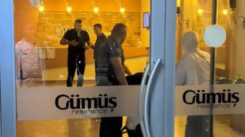 Esenyurt'ta Dönerciye Silahlı Saldırı! 100 TL Döner Fiyatı mı Sebep?