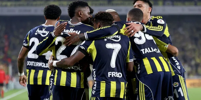 Fenerbahçe Coştu! Kayserispor'u 4-2'lik Skorla Devirdi!