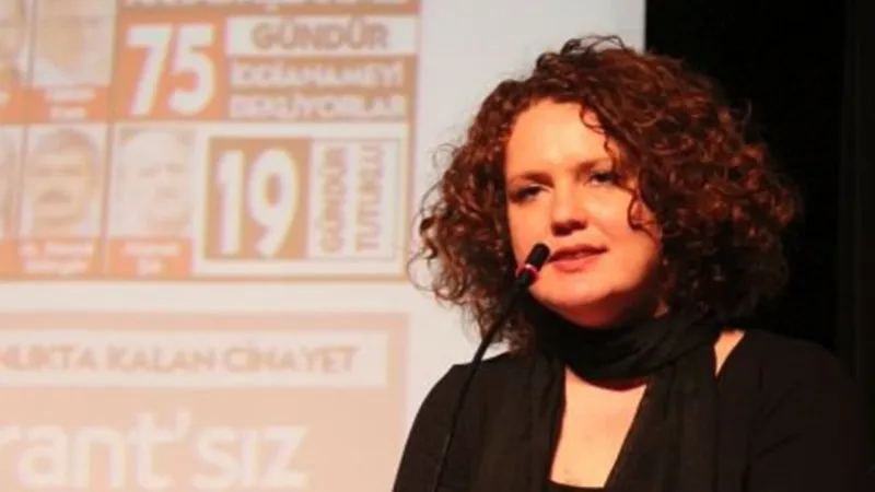 Gazeteci Elif Akgül'e tahliye kararı