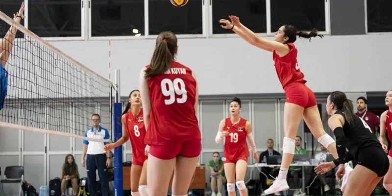 Harikasınız kızlar: Milli takım ezdi geçti