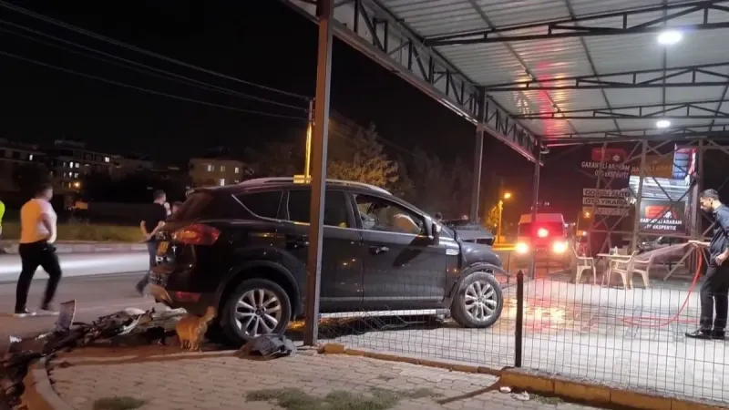 Hatay'da Dehşet! Cip Otomobille Çarpıştı: İşte O Anlar!