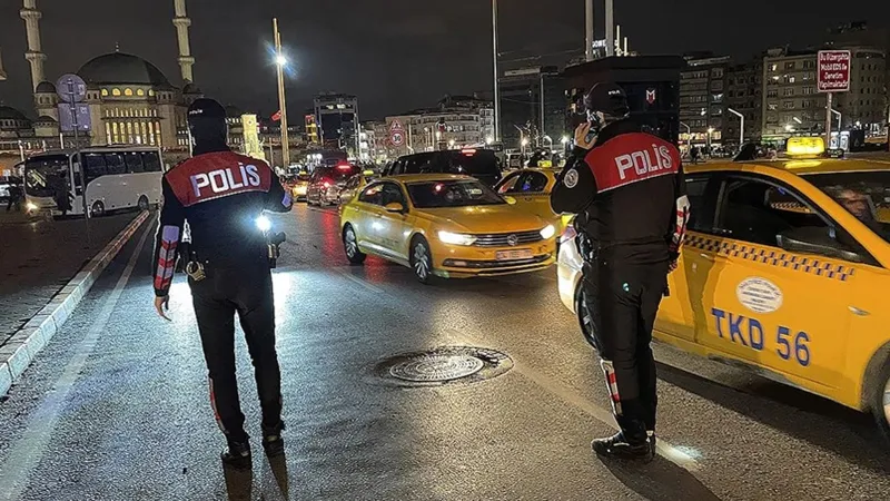 "Huzur İstanbul" uygulaması: 1035 şüpheli gözaltına alındı