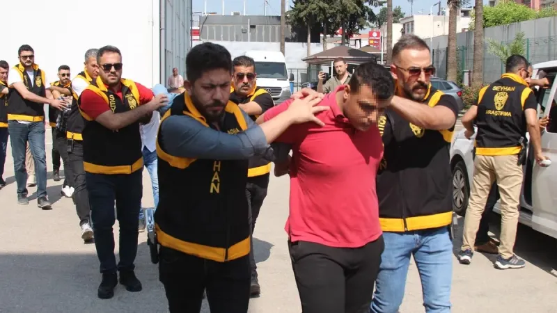 Kumarhane Baskını! İnşaatçıdan Şok Savunma: Hobi Amaçlıydı!