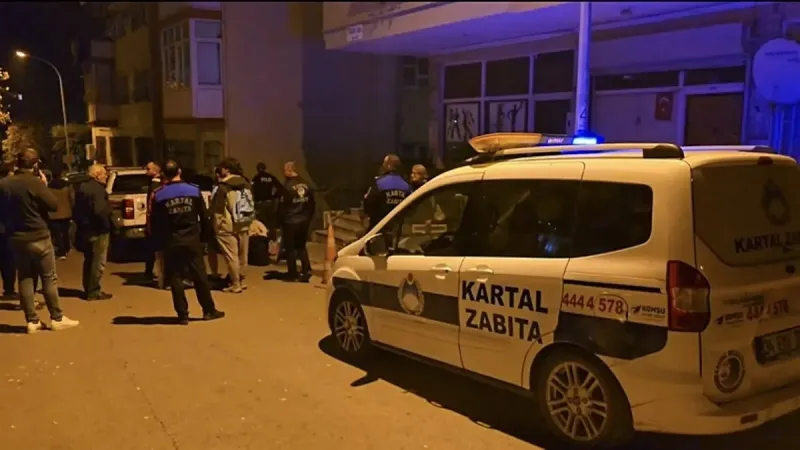 Kartal'da Korkutan Çatlaklar! Bina Neden Tahliye Edildi?