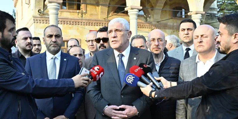 Müsavat Dervişoğlu Fatsa'da bayram namazı sonrası açıklamalarda bulundu