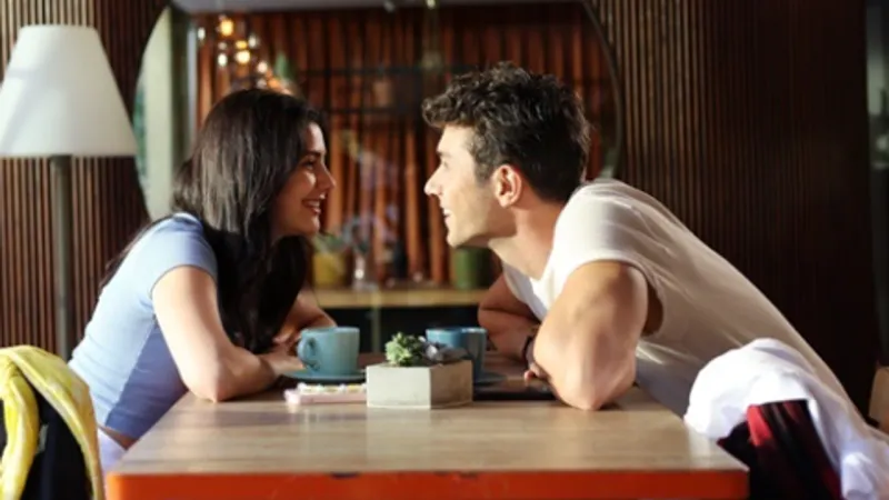 Helin Kandemir ve Onur Seyit Yaran'dan Aşkın Yüzü! Fragman Yayınlandı