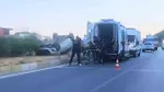 Otomobil takla attı, refüje savruldu: 3 kişi yaralı
