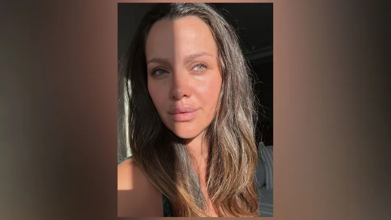 İrem Helvacıoğlu Bebekli Ölümden Döndü! Flaş Kaza Anı