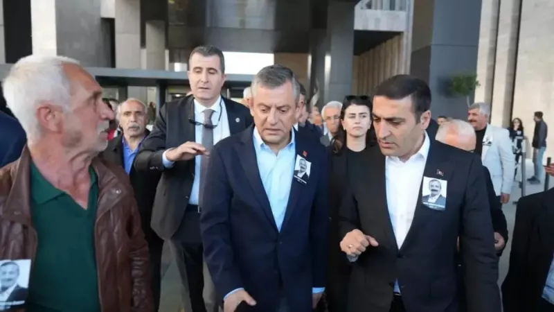 Özgür Özel'e Tokat! Saldırgana Şok Hapis Cezası Talebi