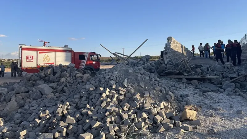 Şanlıurfa'da Facia! İstinat Duvarı İşçilerin Üzerine Çöktü!