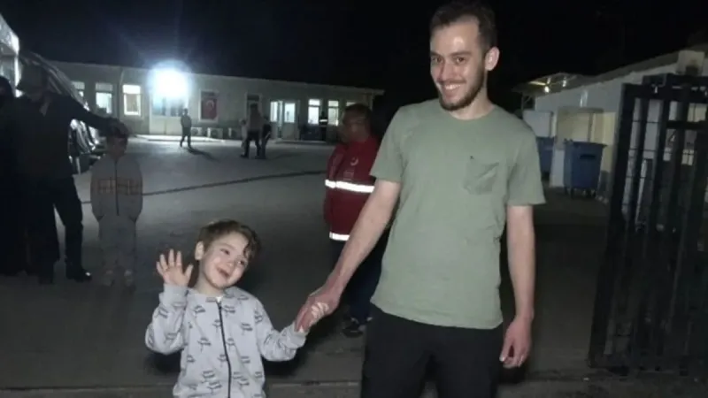 Suriye'ye geri dönüşler gece de devam ediyor