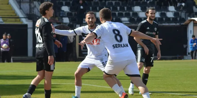 Takımı küme düşünce dayanamadı: 25 maçta 1 gol atmıştı