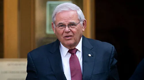 Türkiye düşmanı ABD'li eski Senatör Bob Menendez hapse atıldı